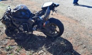 Jovem motociclista morre após acidente na PR-444