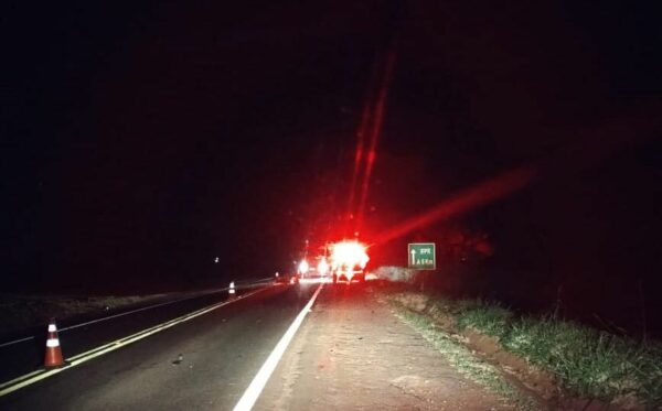 Motociclista de 46 anos morre após acidente na PR-466, no Vale do Ivaí