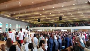 Lunardelli recebe mais de 50 mil fiéis para Festa de Santa Rita