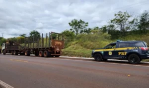 Com CNH cassada, homem é preso conduzindo bitrem embriagado na BR-272