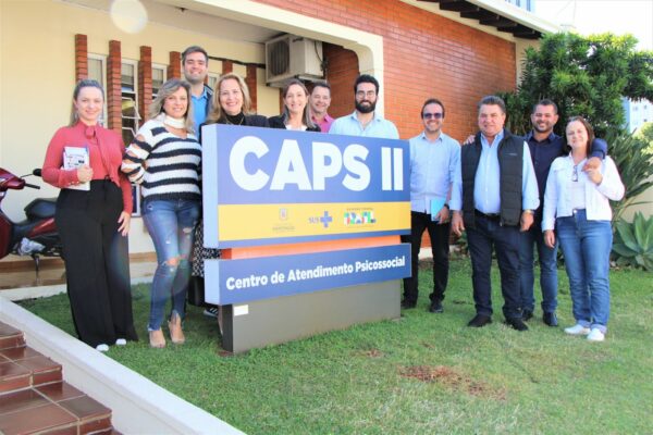 Prefeito Sérgio Onofre e comitiva inspecionam serviços e obras em andamento