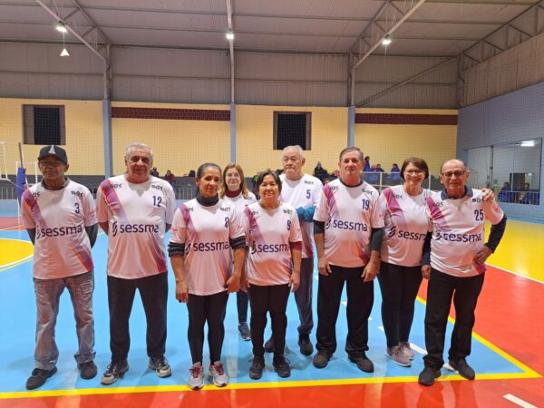 Melhor idade: mandaguarienses se destacam em etapa da liga de vôlei, no final de semana