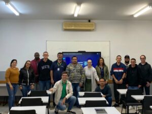 Prefeitura de Arapongas e Sistema FIEP fortalecem parceria para cursos profissionalizantes