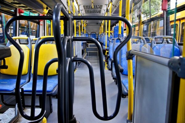 Acia e TUA garantem transporte gratuito para os consumidores na Megafeira 2023 em Arapongas