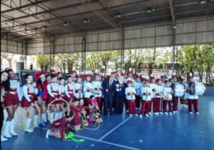 Neste domingo a BAMUFLOR – Banda Marcial do Município de Florestópolis, participou do 26° encontro de bandas e fanfarras do município de Jacarezinho/PR.