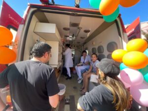 Saúde estreia Carro da Vacina e aplica 52 moradores no sábado, no Jardim Boa Vista em Mandaguari