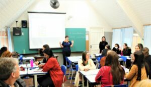 Prefeitura de Arapongas realiza Formação Continuada para professores da Rede Municipal