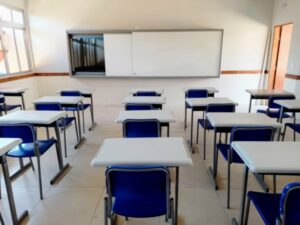 Secretários e deputados prestigiam inauguração da Escola Enzo Daleffe neste sábado (29)