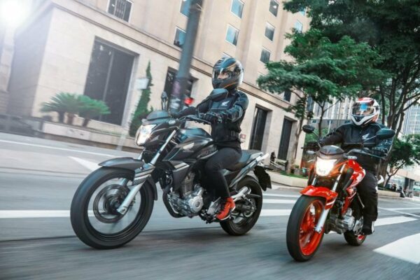 Ações alusivas ao Dia do Motociclista acontecem nesta quinta-feira (27) na Praça Mauá em Arapongas