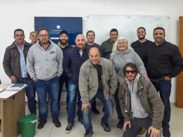 Motoristas do transporte escolar de Cambira realizam Curso de Aperfeiçoamento em Transporte Coletivo.