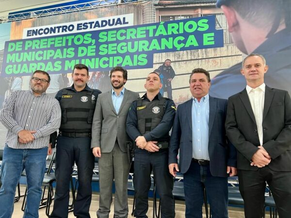 Vereador Major Arduin participa de evento das Guardas Municipais no Palácio Iguaçu em Curitiba