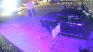 Casal é rendido por bandidos e Hilux é levada em Arapongas; veja