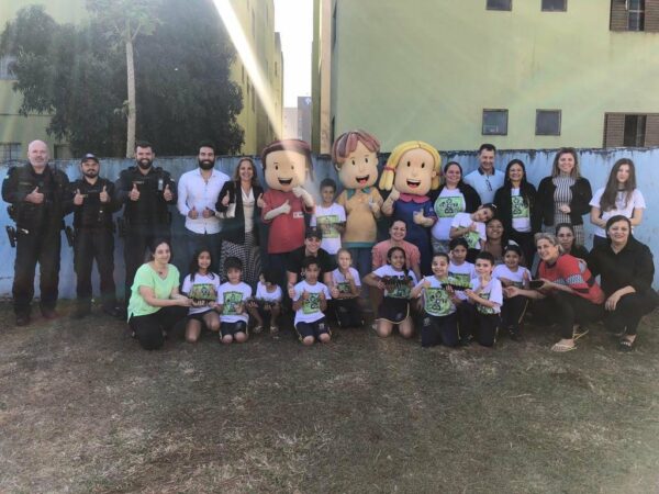 Escola Municipal de Arapongas Diomar Pegorer adere ao projeto “Horta do Futuro”