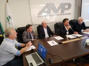 AMP, CNM e Associações Regionais discutem queda do FPM, reforma tributária e pisos salariais