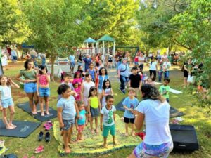 Com artesãos e microempreendedores, 3º Domingo no Parque em Mandaguari reúne 3 mil pessoas