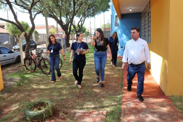 Prefeito de Arapongas visita mais três CMEI’s para elaborar projetos de reforma e ampliação