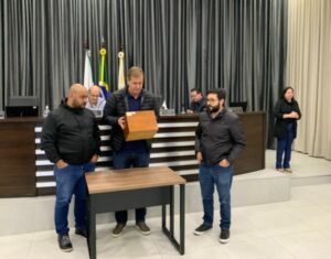 Câmara de Apucarana cria Comissão Processante após denúncia contra vereador