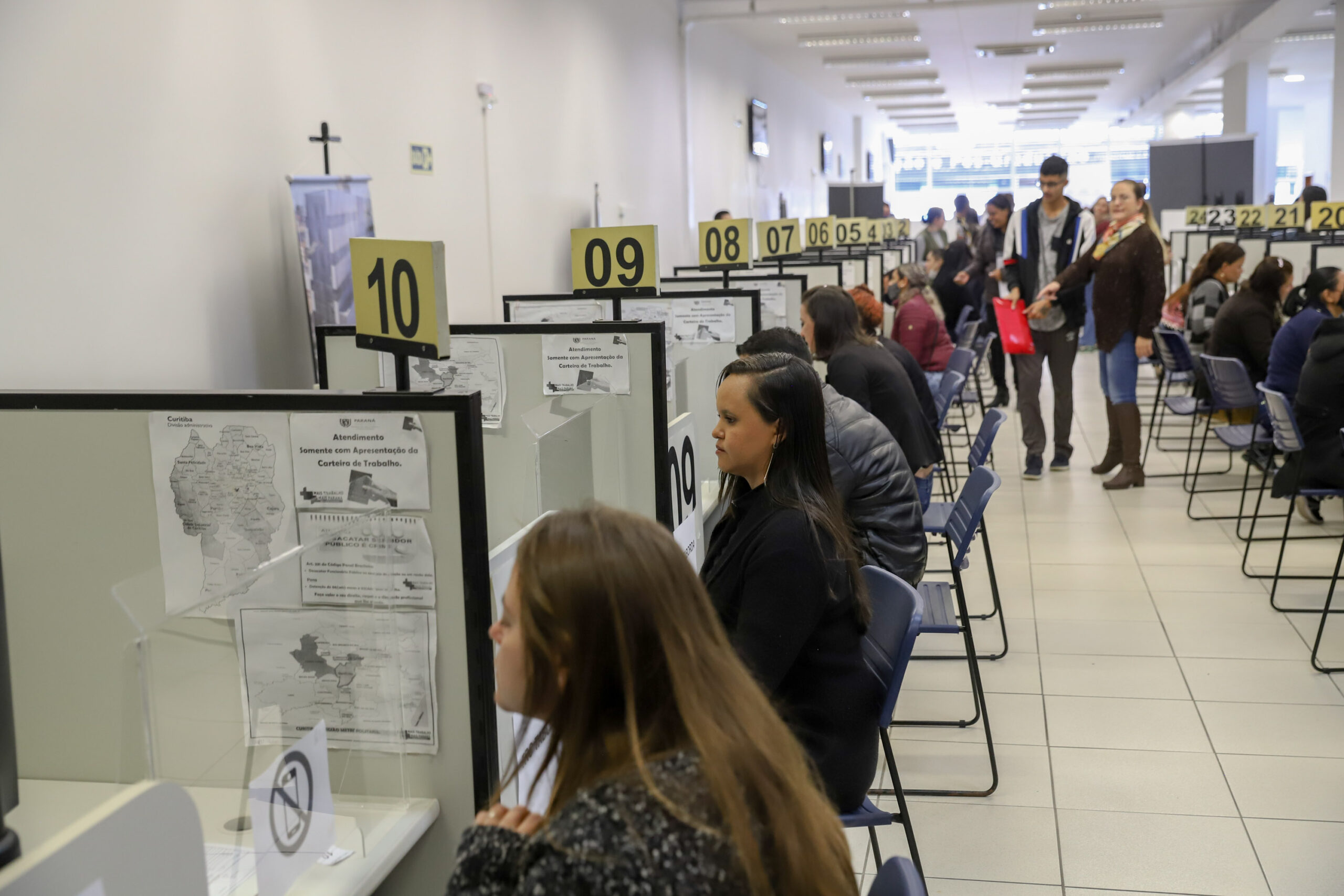 Agências do Trabalhador ofertam 15,6 mil vagas em todos os segmentos da economia