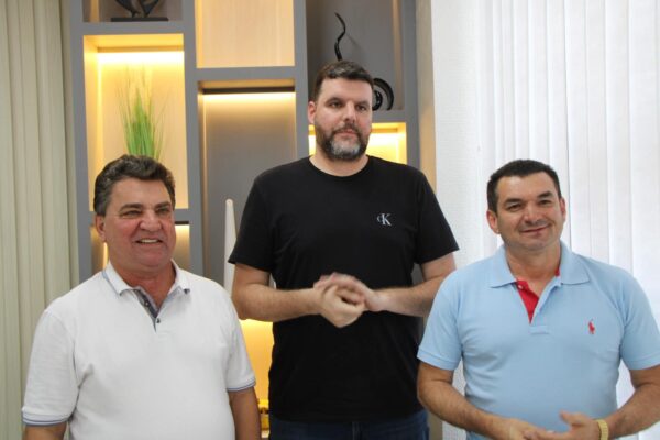 Onofre e deputado federal Lupion anunciam R$ 6 milhões para a área de infraestrutura