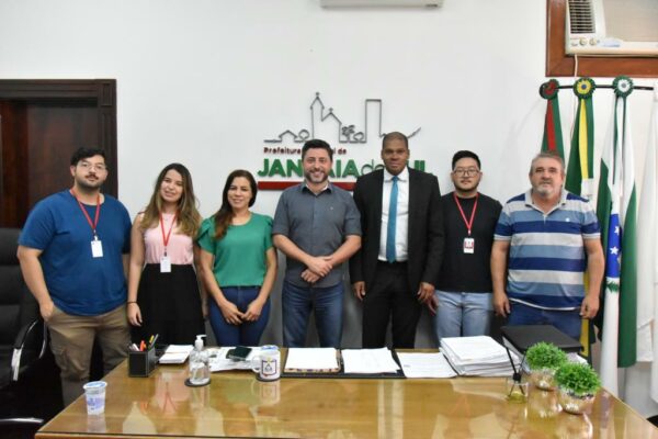 Ministério Público de Londrina de abrangência regional visita aterro sanitário de Jandaia do Sul