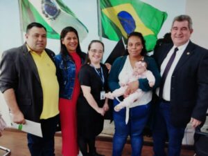 Representante da Apae de Cambira recebe homenagem pela contribuição em favor da causa da deficiência intelectual 