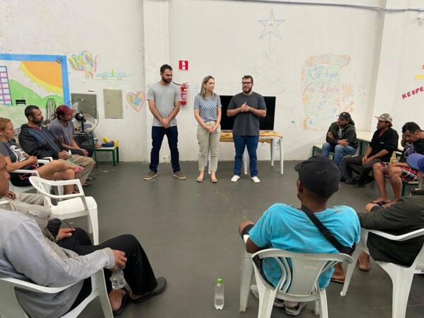 Ações da campanha Setembro Amarelo são realizadas no Centro Pop de Arapongas