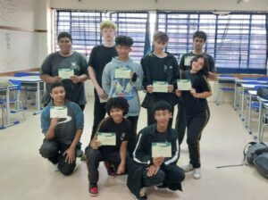 Parlamento Jovem de Apucarana realiza sessão de posse na Câmara