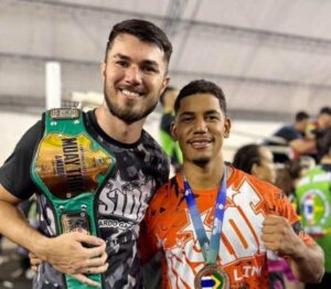 Araponguenses são destaque no Campeonato Brasileiro de Muay Thai