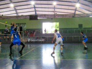 Equipe de Arapongas conquista bronze durante Liga do Vale do Ivaí