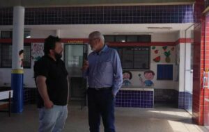 Prefeito e Chefe do Cartório vistoriam prédios municipais com o objetivo de ampliar o número de locais de votação na cidade de Rolândia