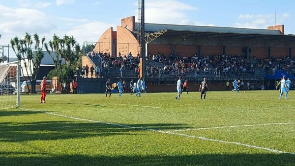 Secretaria de Esporte de Arapongas realiza final do Campeonato Amador Master