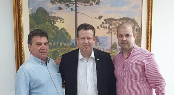 Prefeito de Arapongas confirma presença de Ratinho Júnior na abertura da Movelpar