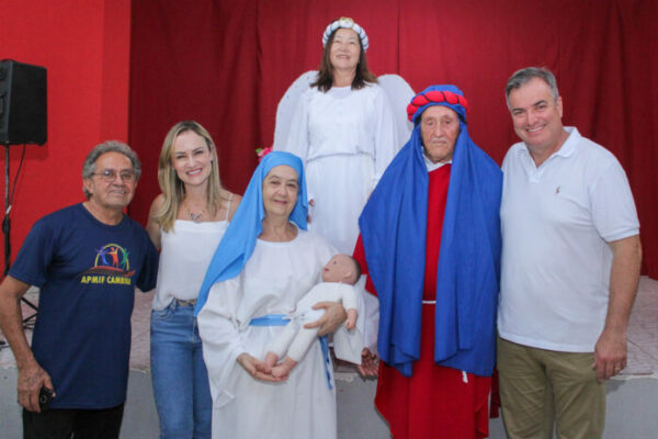 Encerramento no Centro do Idoso de Cambira é celebrado com apresentações natalinas