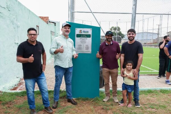 Inauguração do Meu Campinho “Hermínio Botaro”, no conjunto Maria Augusta Senedese Barbosa em Bela Vista do Paraiso
