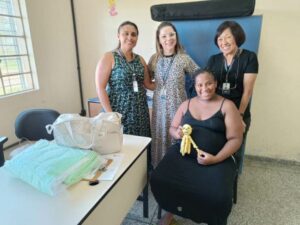 Projeto “Acalenta Rolândia” entrega mais um kit para gestante