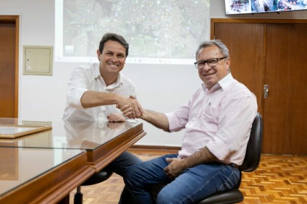 Prefeito de Apucarana Junior da Femac recebe visita do prefeito de Rio Bom