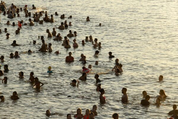 “Caribe paranaense”: turistas aprovam estruturas em Porto Rico e São Pedro do Paraná