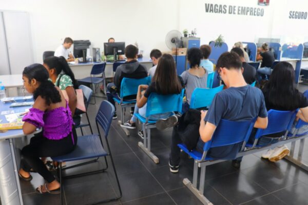 Prefeitura de Arapongas auxilia 80 jovens durante o programa “Meu Primeiro Emprego”; veja lista de cursos gratuitos