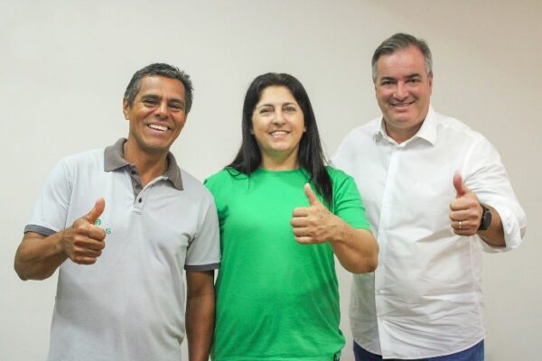 MDB lança Ana Lúcia como pré-candidatura à Prefeitura de Cambira