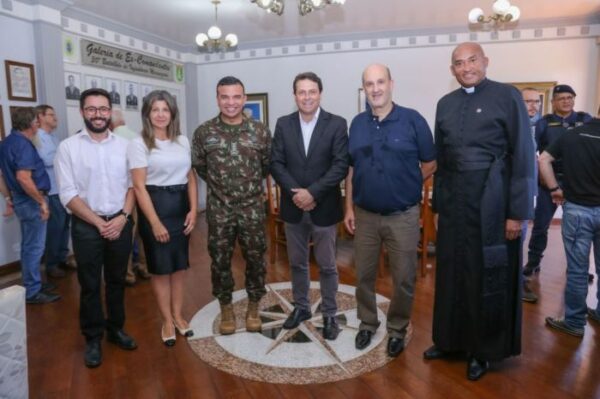 Prefeito de Apucarana prestigia incorporação do contingente 2024 do 30º BIMec