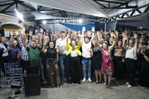 Arapongas – Edina Kummel se filia ao Progressistas e é pré-candidata a vice de Rafael Cita