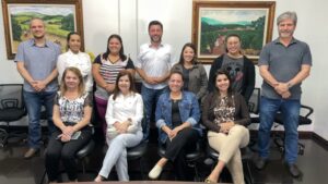Prefeitura de Jandaia reúne com entidades para tratar de repasse de verbas parlamentares