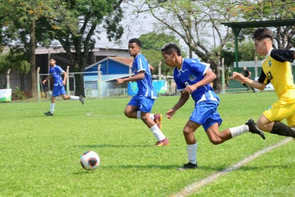 Mandaguari vai sediar fase regional do Paraná Bom de Bola