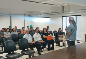Programa “Compra Londrina” promove palestra para servidores municipais