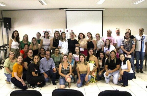 Prefeitura de Arapongas realiza reunião técnica em saúde e destina itens para UBS’s