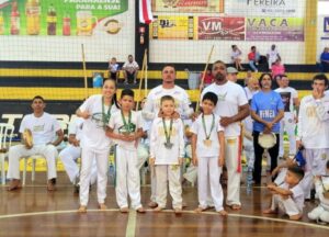 Cambira – Alunos da APMIF são destaques em campeonato de capoeira em Siqueira Campos