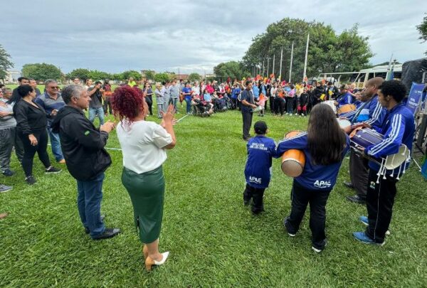 Mandaguari sedia com sucesso Festival Regional Paradesportivo