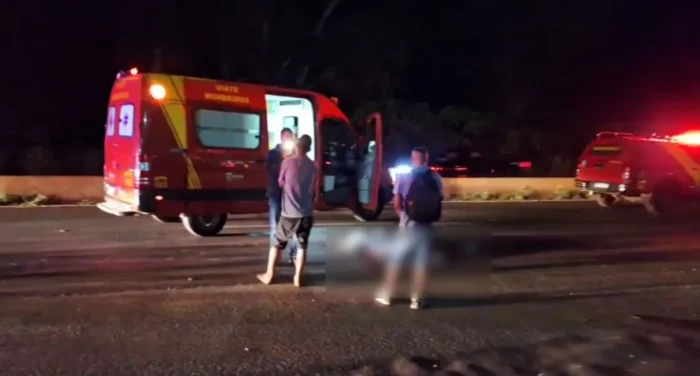 Mulher de 22 anos morre após ser atropelada na BR-369