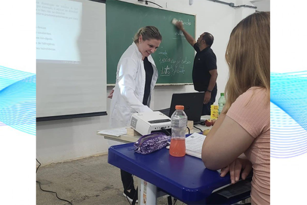 Cursinho Pré-vestibular Municipal de Arapongas aposta na metodologia interdisciplinar