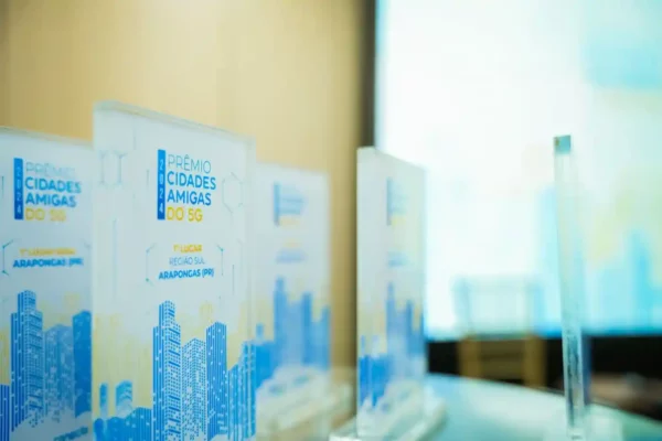 Arapongas fica em 1º lugar na premiação “Cidades Amigas do 5G”